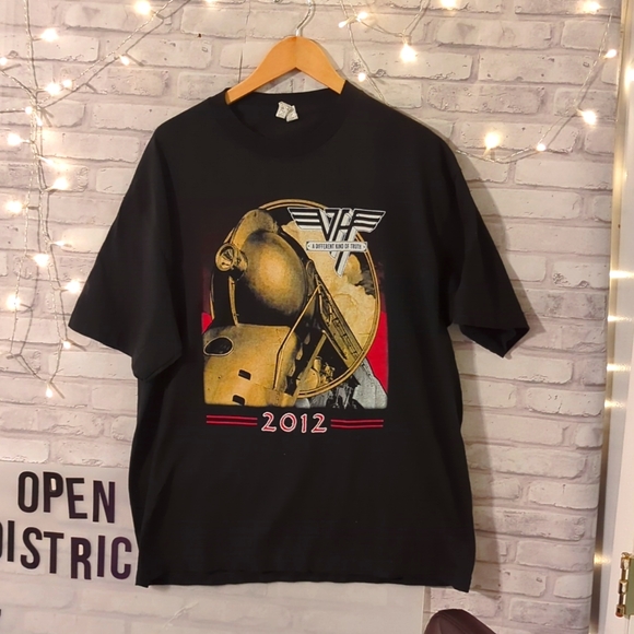 Men's T-shirt - Picture 1 of 5